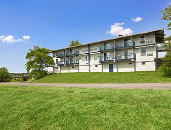 Finger Lakes Hotel Farmington Exterior photo